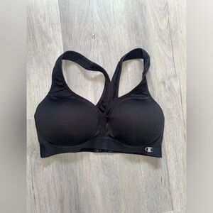 champion "curvy v-neck molded cup racerback sports bra" - M - black